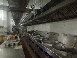 东莞雍隆酒店餐厅商用厨房设备维修燃气大小炉灶大锅灶具风机蒸柜